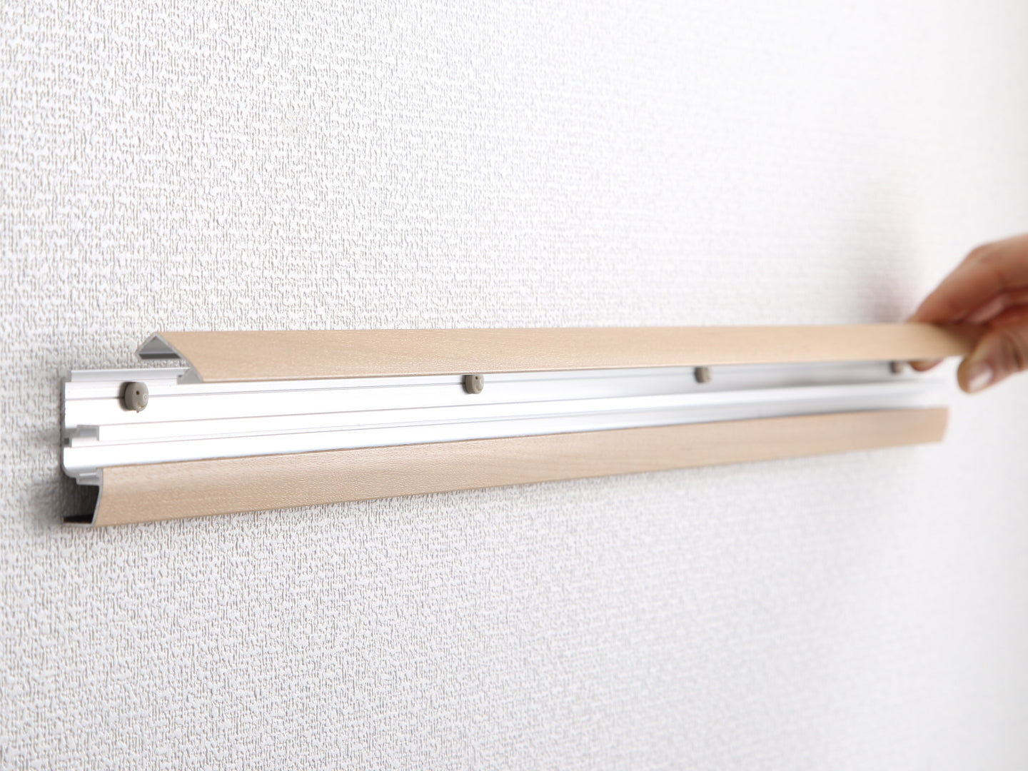 大事に掛けたい人の為の『スリムレールフック』